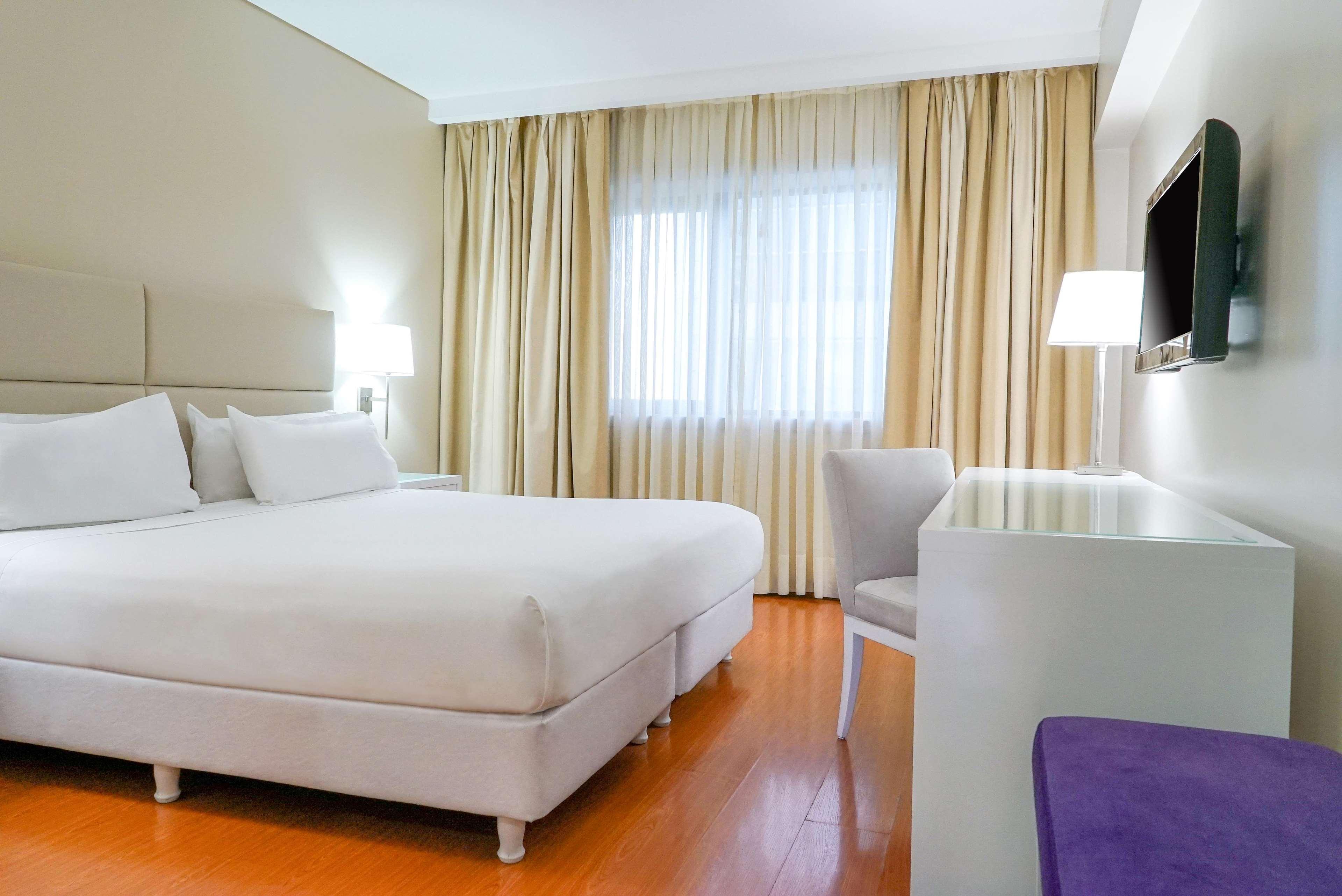 Отель Nh Mendoza Cordillera Экстерьер фото